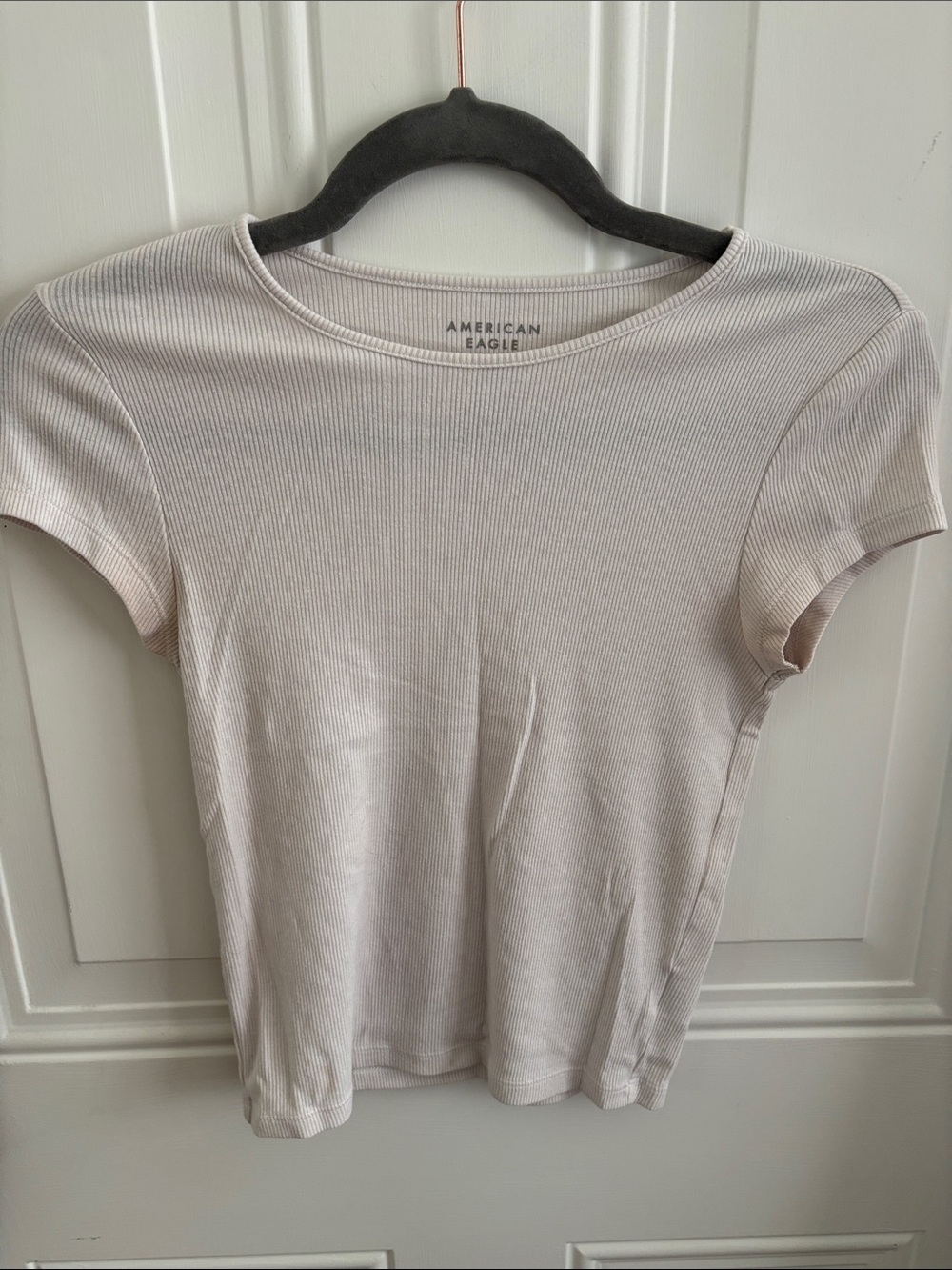 (5/$20) American Eagle Outfitters Women's Off-White Ribbed Crewneck Tee